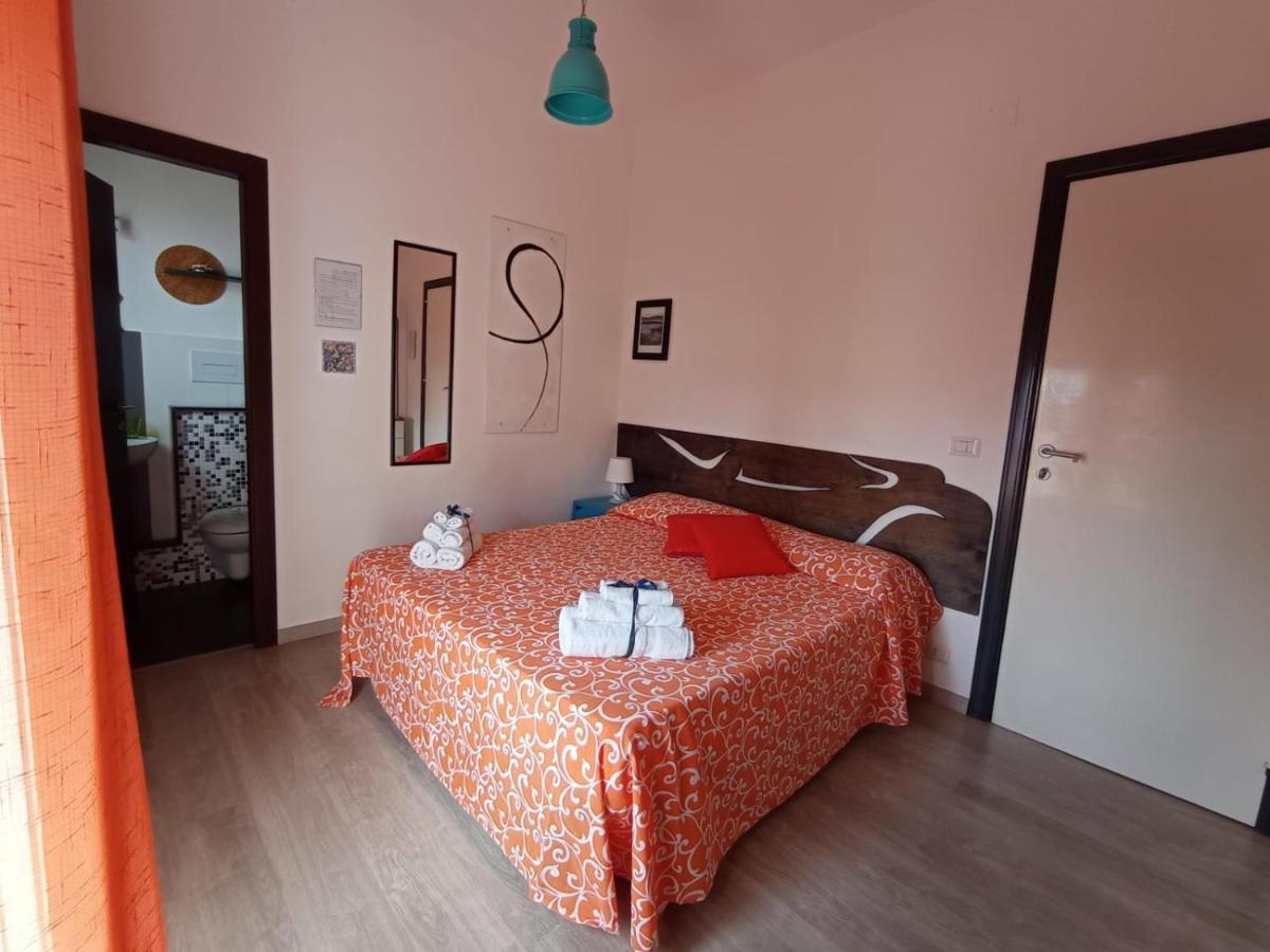 Idria B&B Barcellona-Pozzo di Gotto Luaran gambar