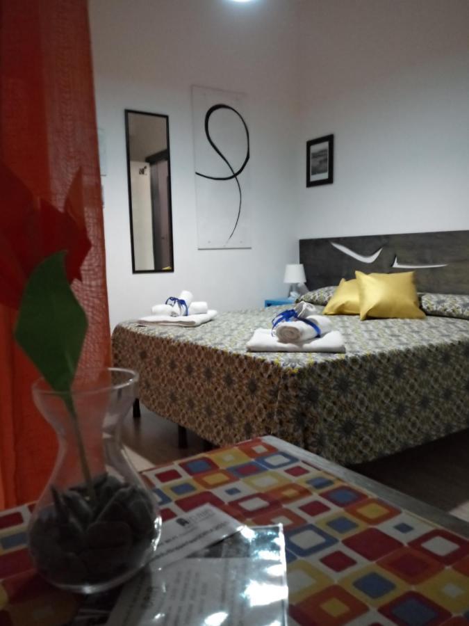 Idria B&B Barcellona-Pozzo di Gotto Luaran gambar